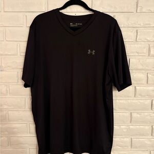 Under Armour Men's Charcoal V-Neck Tee